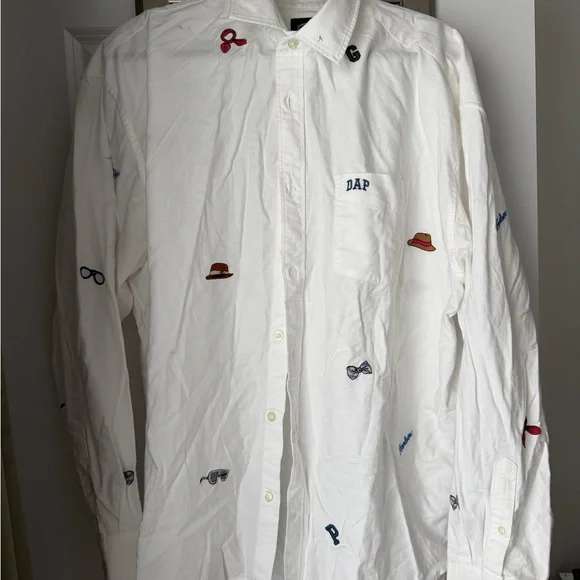GAP White Embroidered Casual Button-Down Shirt dapper Dan DAP - Picture 3 of 3